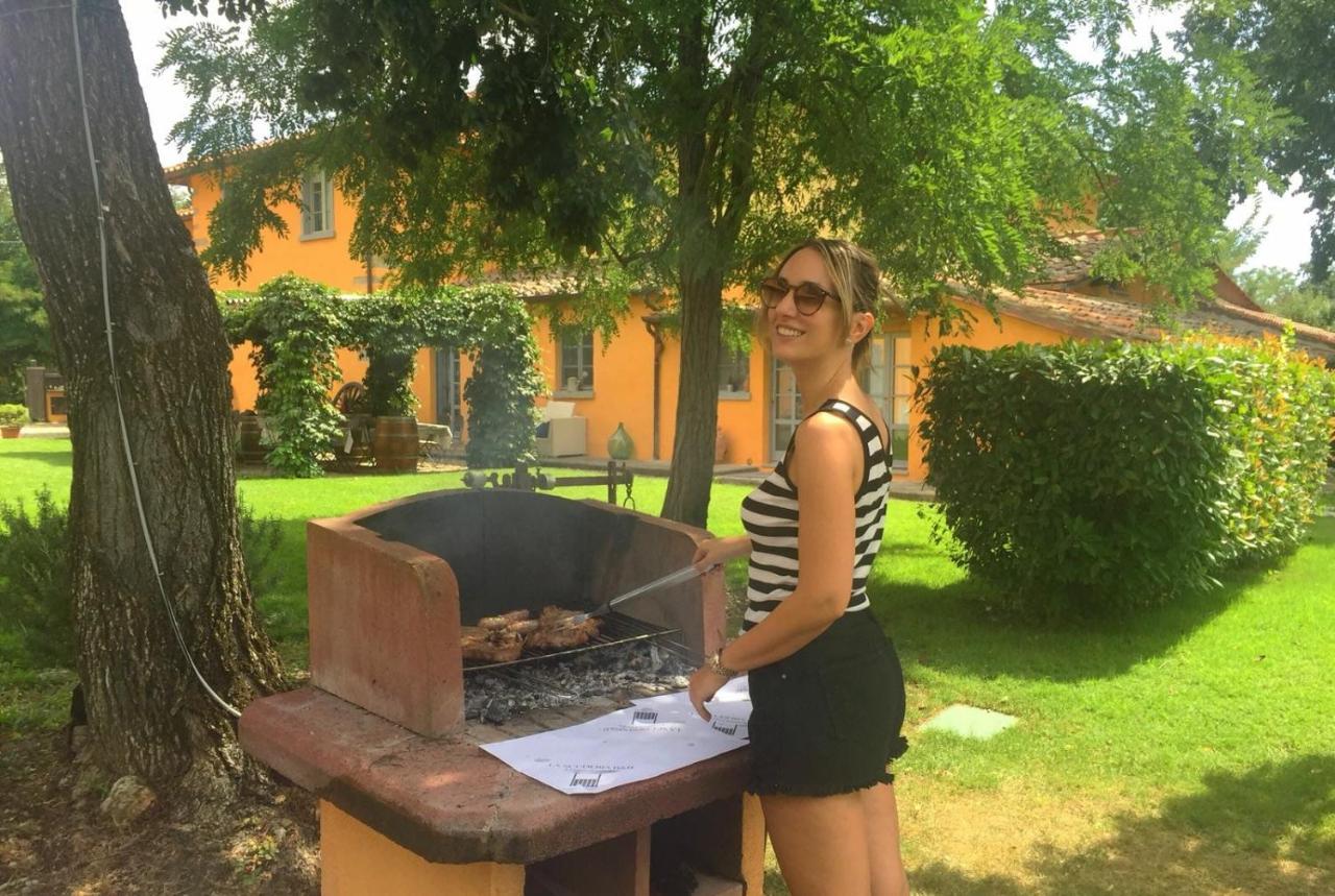 La Scuderia Casa Vacanze Hostal Arezzo Exterior foto